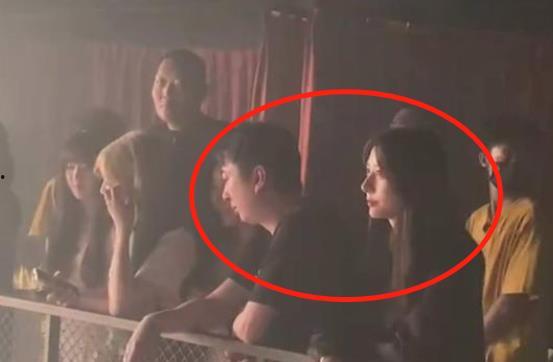 西藏男网红吃瓜视频大全,揭秘幕后故事与热门瞬间