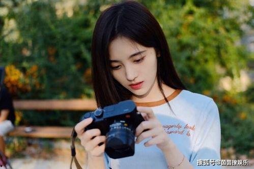 娱乐吃瓜姐鞠婧祎,娱乐圈的吃瓜女王，揭秘明星幕后故事”